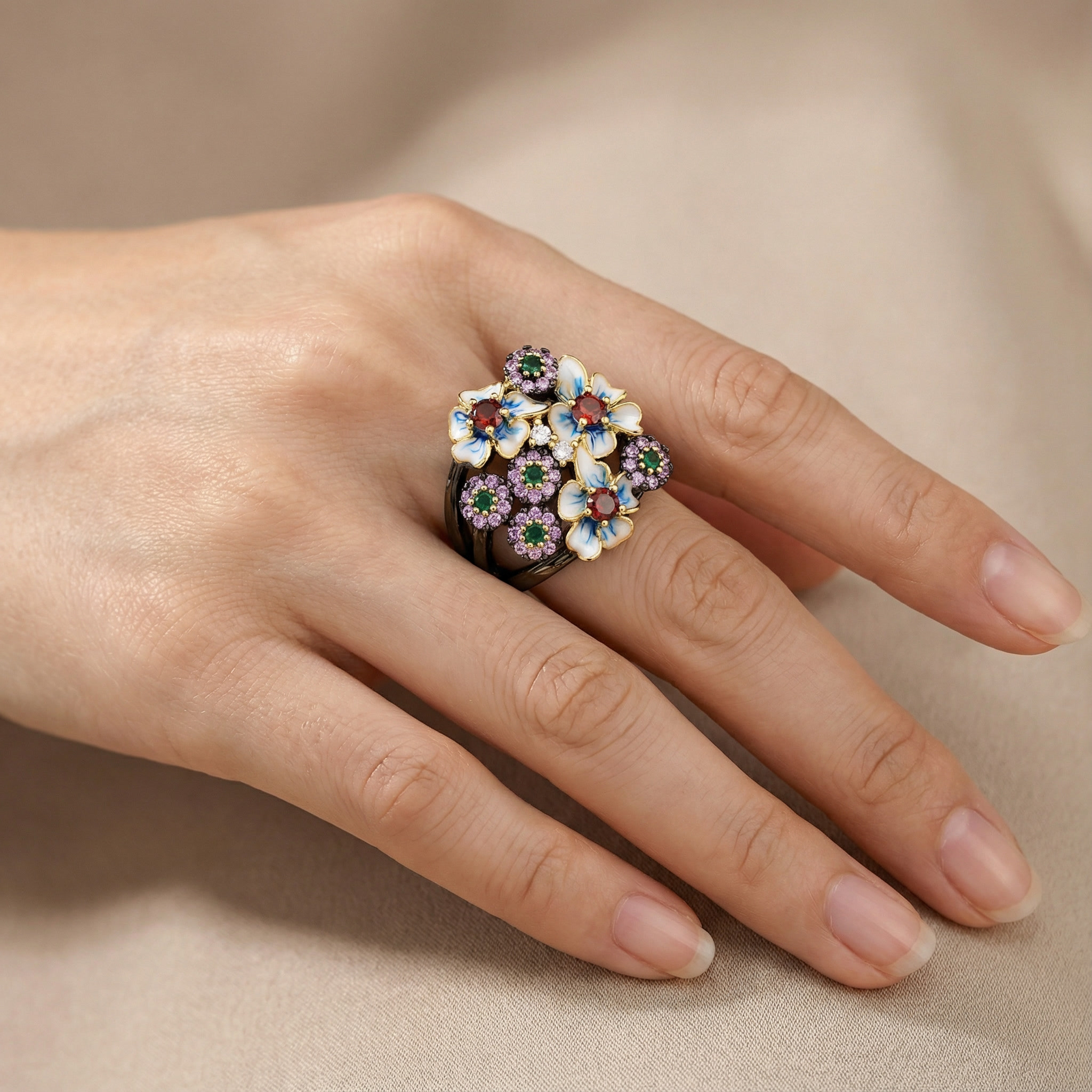blossom zircon aurora ring – where elegance unfolds in every petal