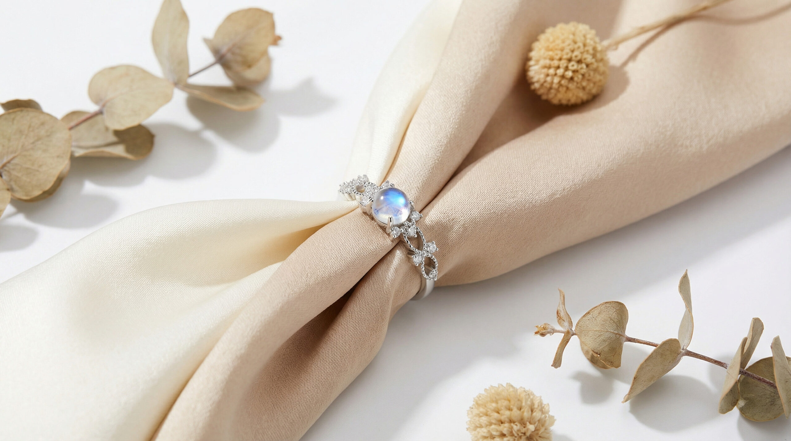 moonveil aurora — 925 silver moonstone ring moonveil aurora — 925 silver moonstone ring
